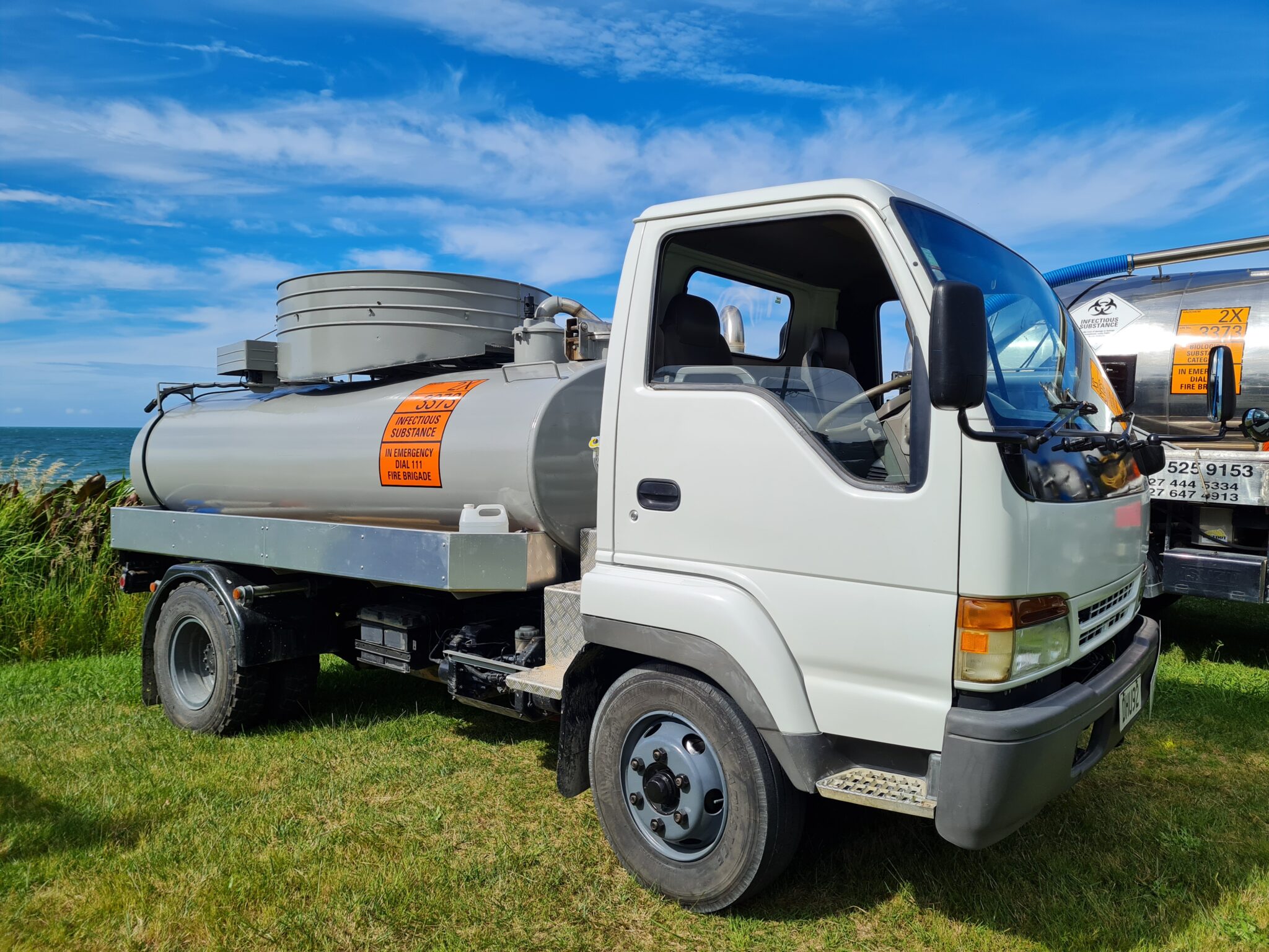 Golden Bay Tank Cleaning small truck for wastewater and tank cleaning jobs